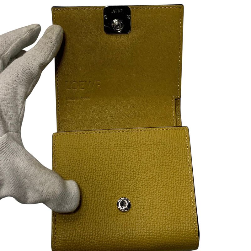Loewe Anagram Flap Wallet Bifold C821 L57 X01 Yellow Series 3727 — view 7