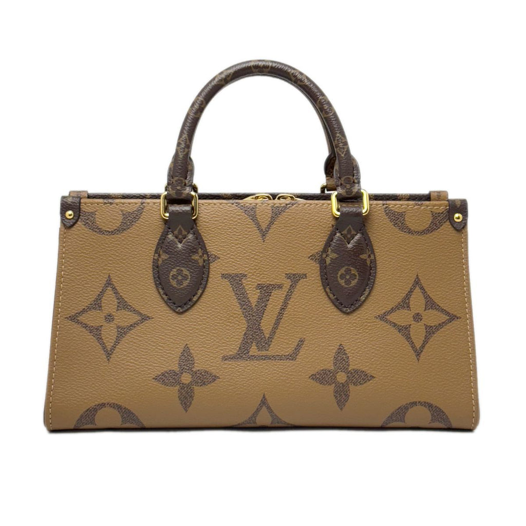 Louis Vuitton Handbag Shoulder Monogram Giant On The Go East West — view 3