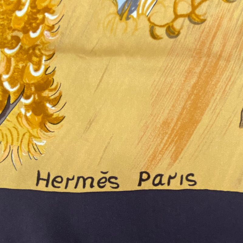 Hermes Carre 90 Scarf Silk Kuggor Tree Brown — view 6