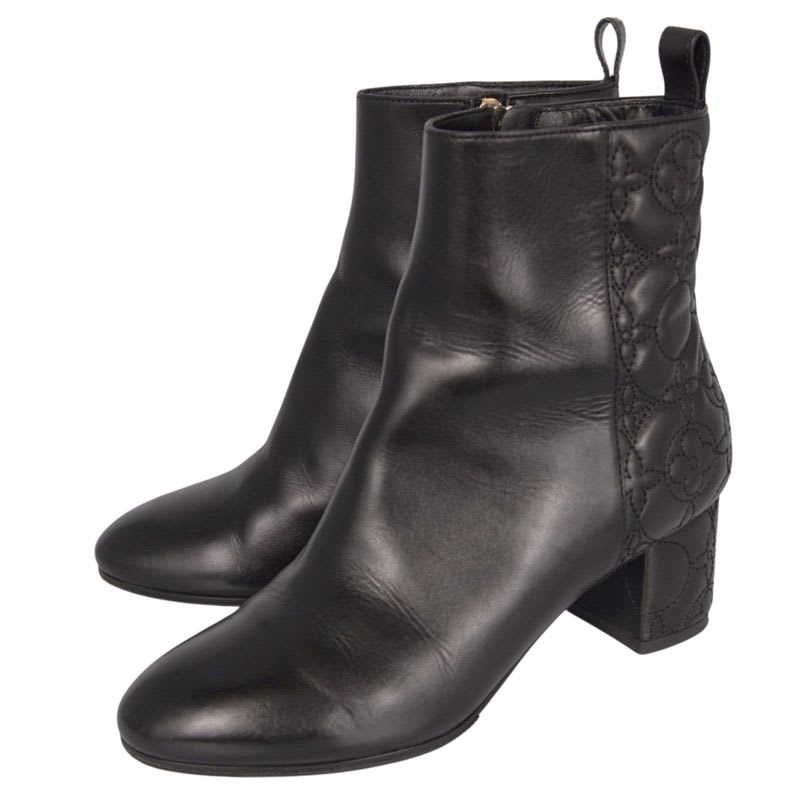 Louis Vuitton Boots Short Monograph — view 2