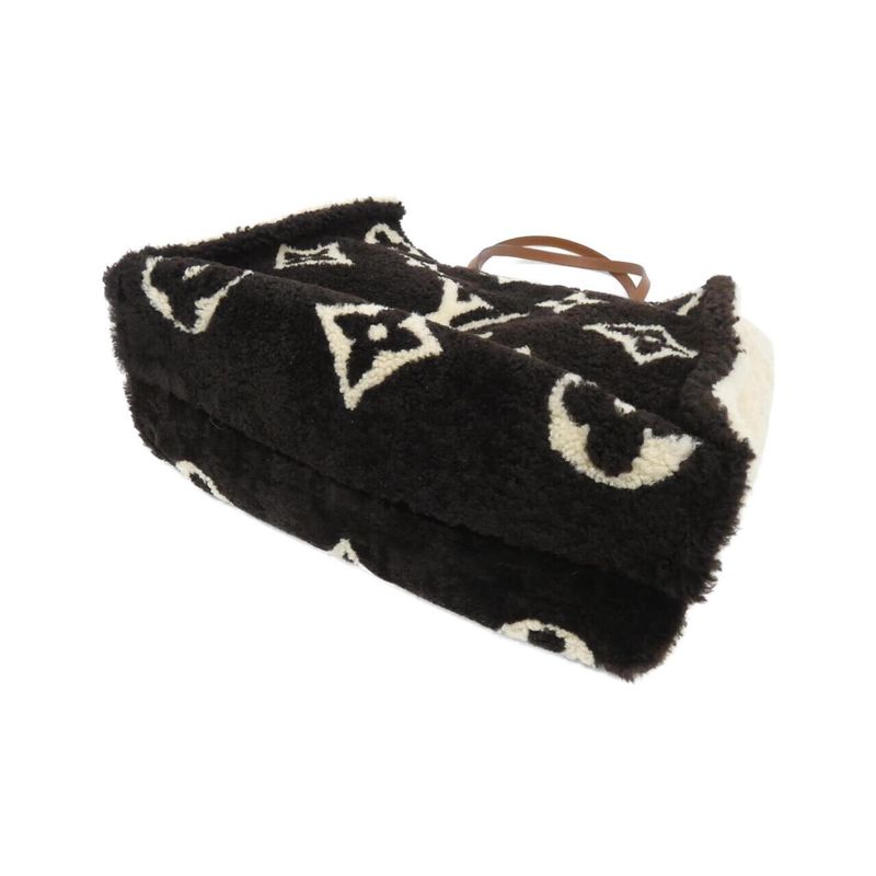 Louis Vuitton Monogram Teddy On The Go GM Bag — view 3