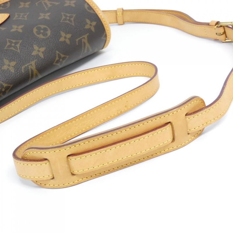 Louis Vuitton Monogram Sologne Shoulder Bag — view 8