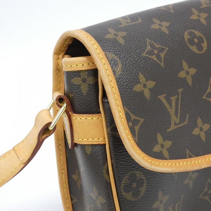 Louis Vuitton Monogram Sologne Shoulder Bag — view 6