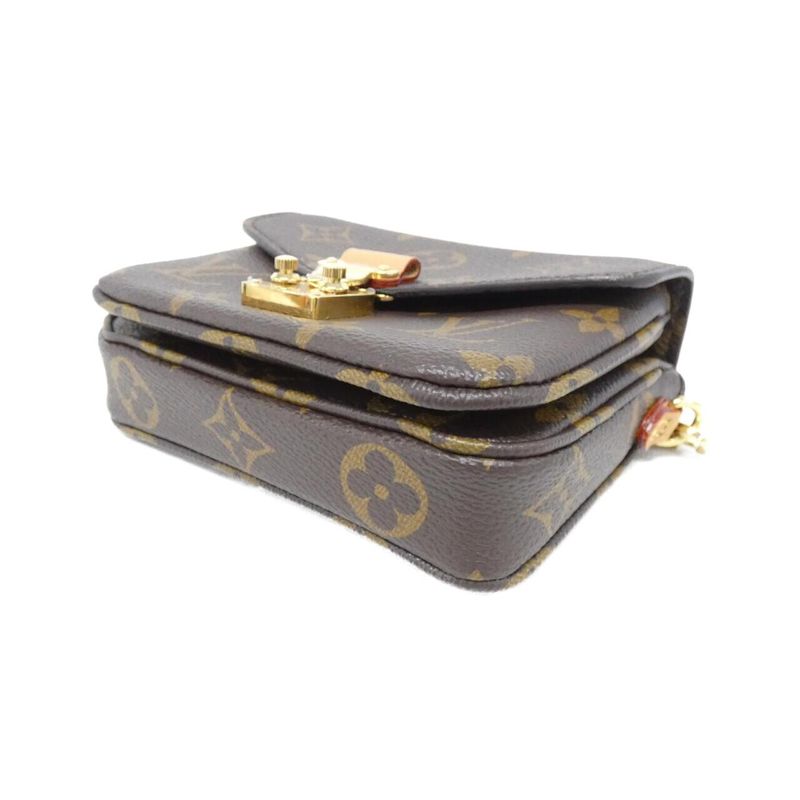 Louis Vuitton Monogram Micro Metis Shoulder Bag — view 4