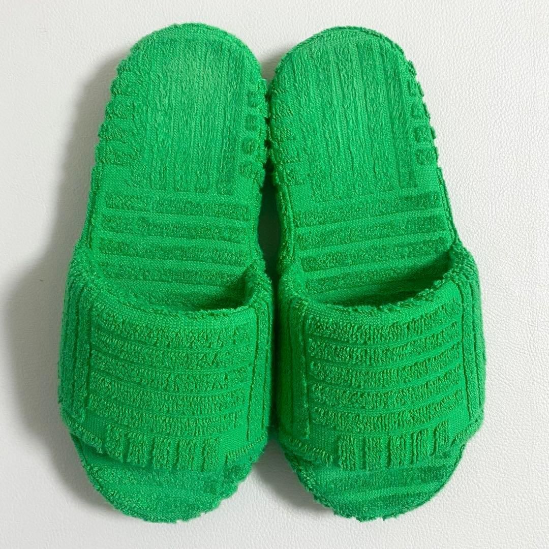 Bottega Veneta Resort Sponge Slide Sandals Green — view 7
