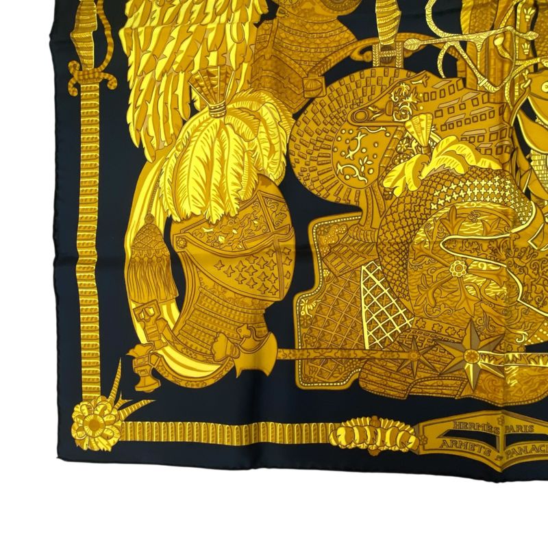 Hermes Carre 90 Armets En Panache Feathered Cavalry Helmet Black Gold Scarf — view 4
