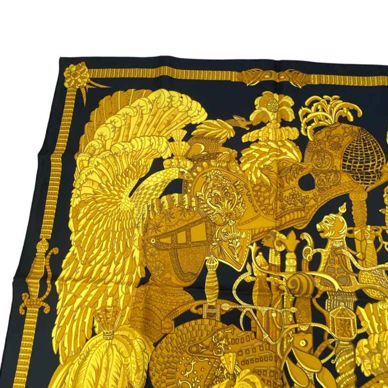 Hermes Carre 90 Armets En Panache Feathered Cavalry Helmet Black Gold Scarf — view 2