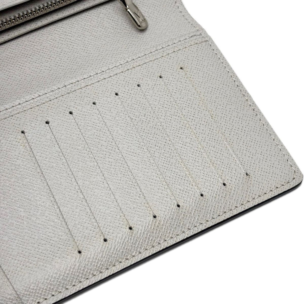 Louis Vuitton Wallet White Taigarama Portefeuille Brazza — view 9