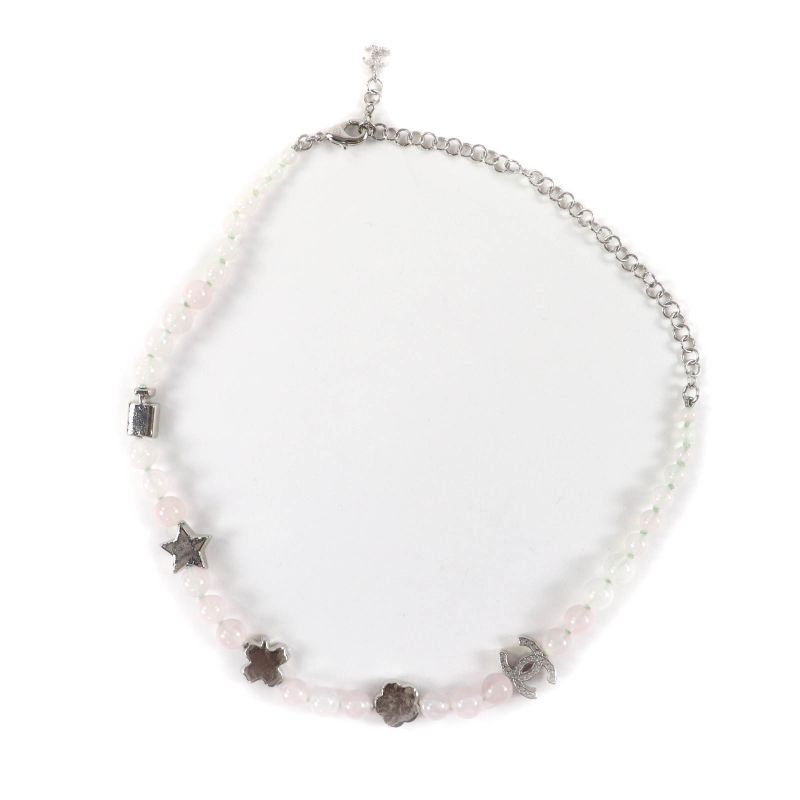 Chanel 2025 B25 P Natural Stone Rhinestone Necklace White Pink Silver — view 4
