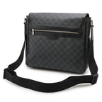 Louis Vuitton Damier Graphite Daniel MM Messenger Bag Shoulder Crossbody