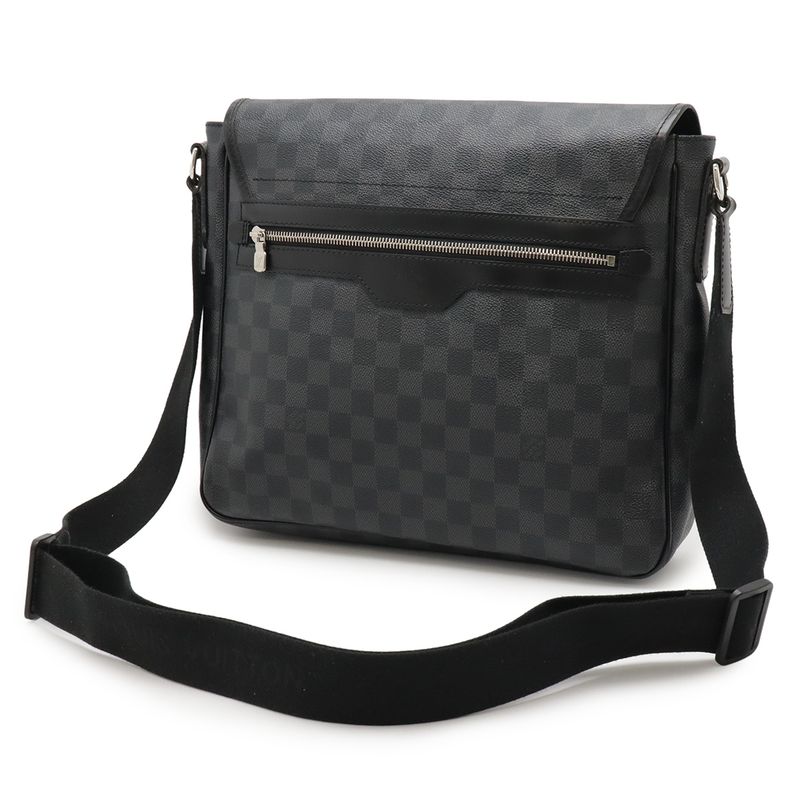 Louis Vuitton Damier Graphite Daniel MM Messenger Bag Shoulder Crossbody