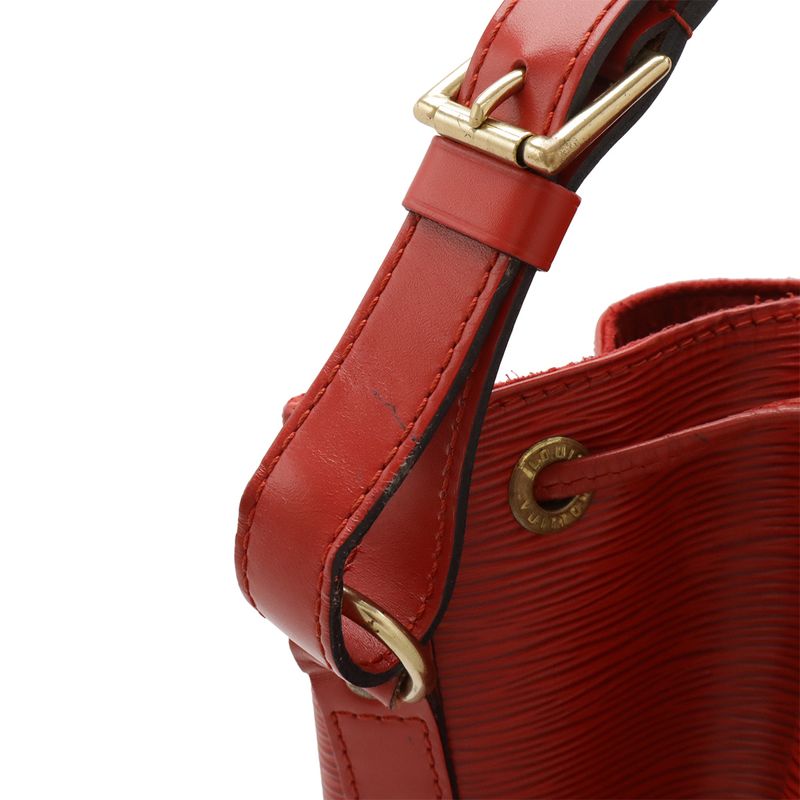 Louis Vuitton Epi Noe Shoulder Bag One Leather — view 7