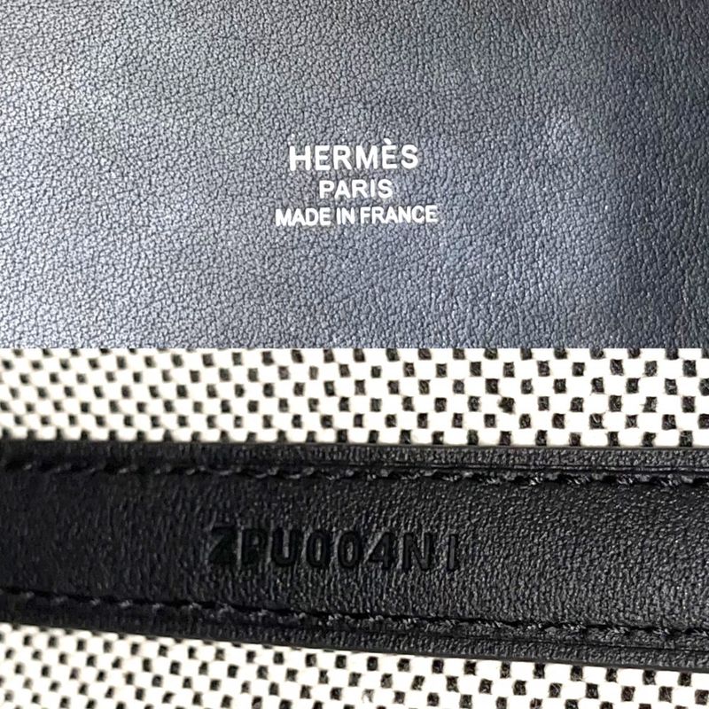 Hermes 2-Way H En Viet 27 Shoulder Bag — view 6
