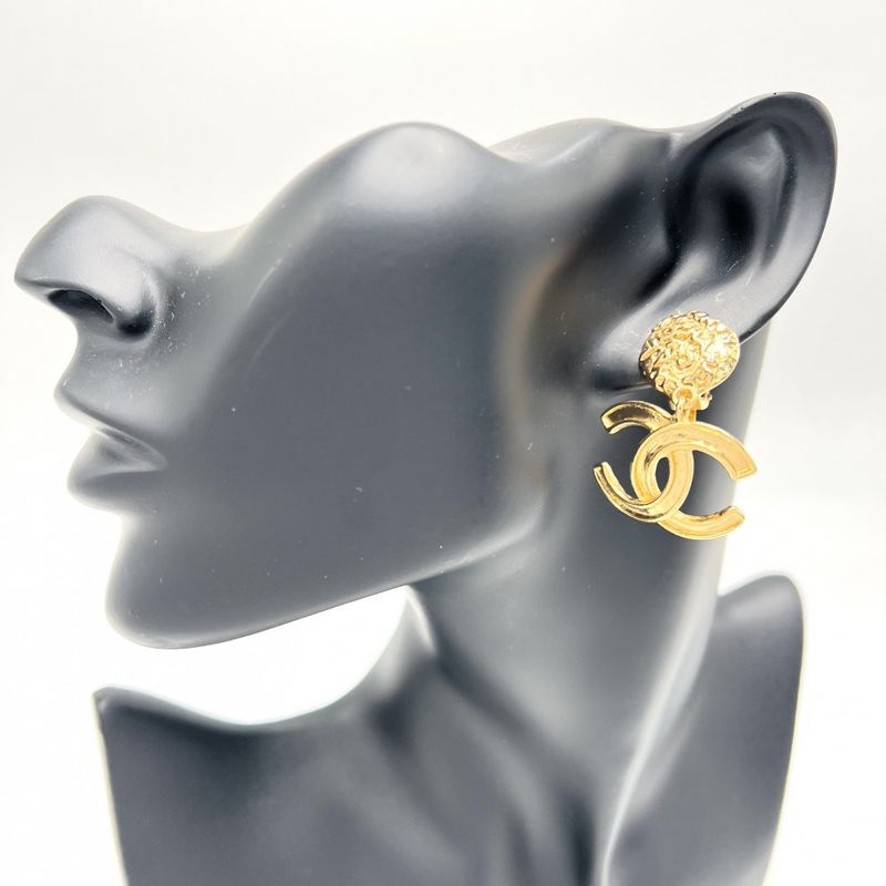Chanel Earrings Coco Mark Accessories Swing Vintage GP 95 — view 3