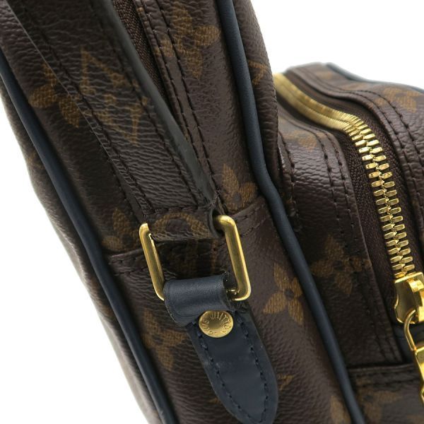 Louis Vuitton Monogram Amazon 2015 Limited
