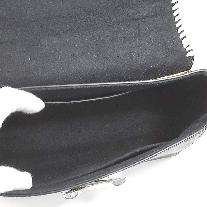 Louis Vuitton Shoulder Bag Twist MM