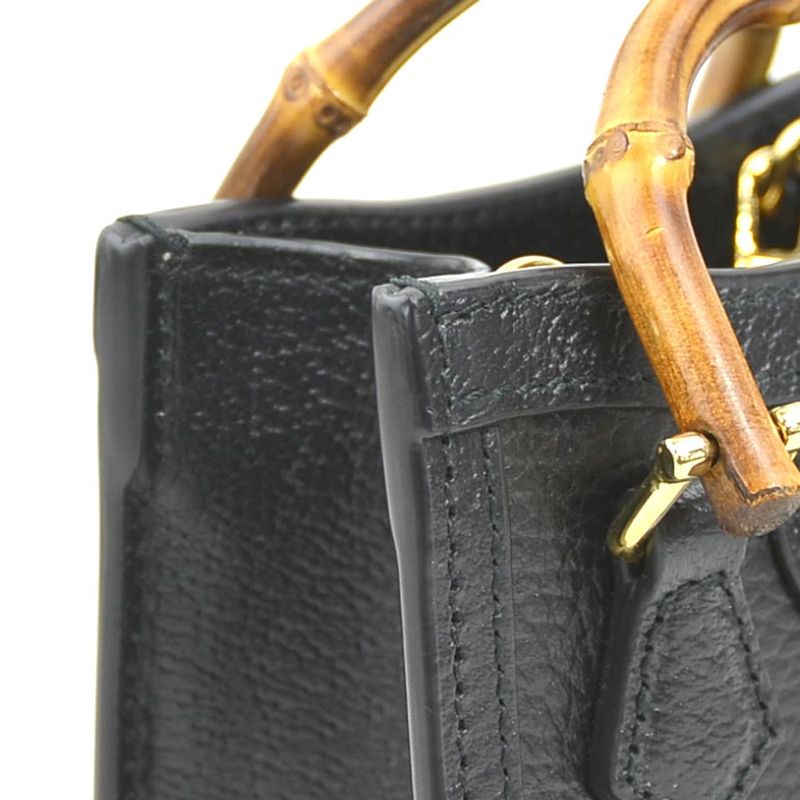 Gucci Shoulder Bag Diana