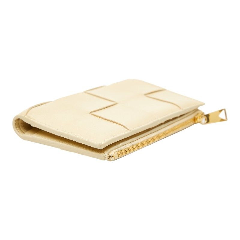 Bottega Veneta Maxi Intrecciato Cassette Beige Leather — view 5