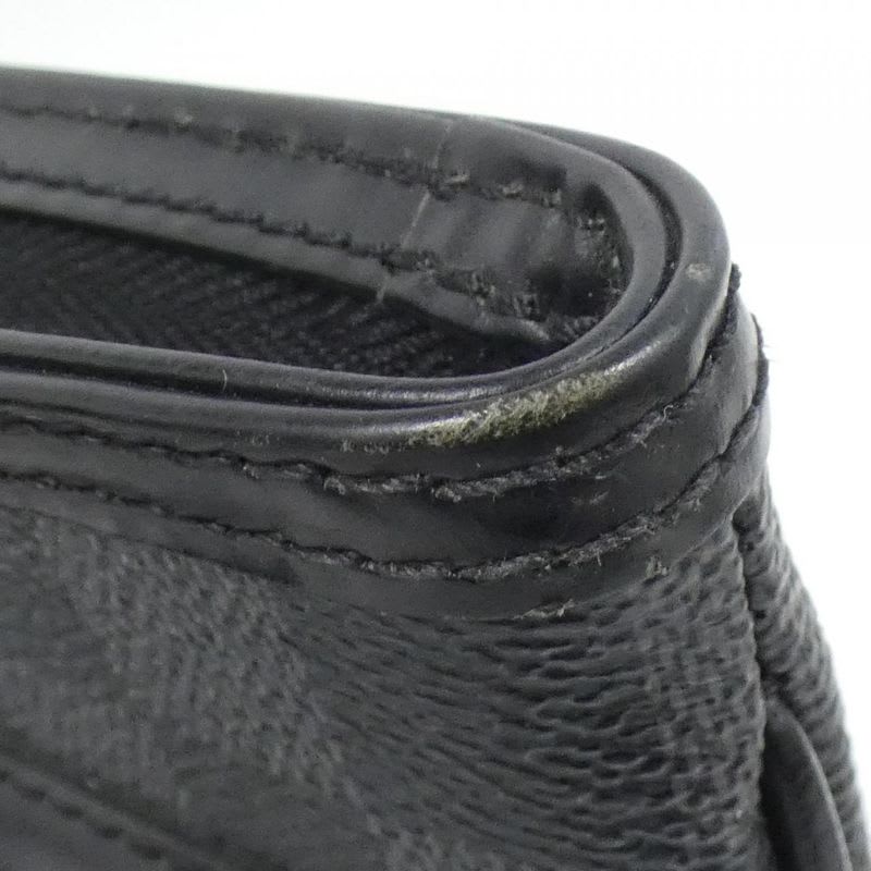 Louis Vuitton Damier Graphite Thomas Shoulder Bag — view 9