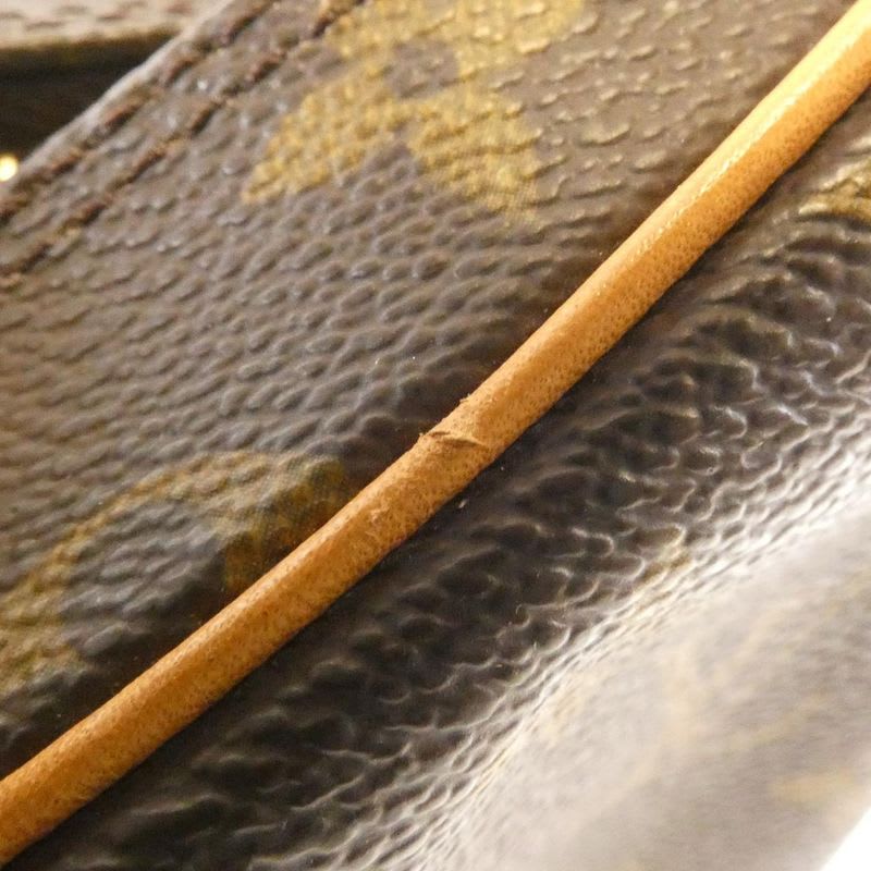 Louis Vuitton Monogram Boulogne 30 cm Shoulder Bag — view 5