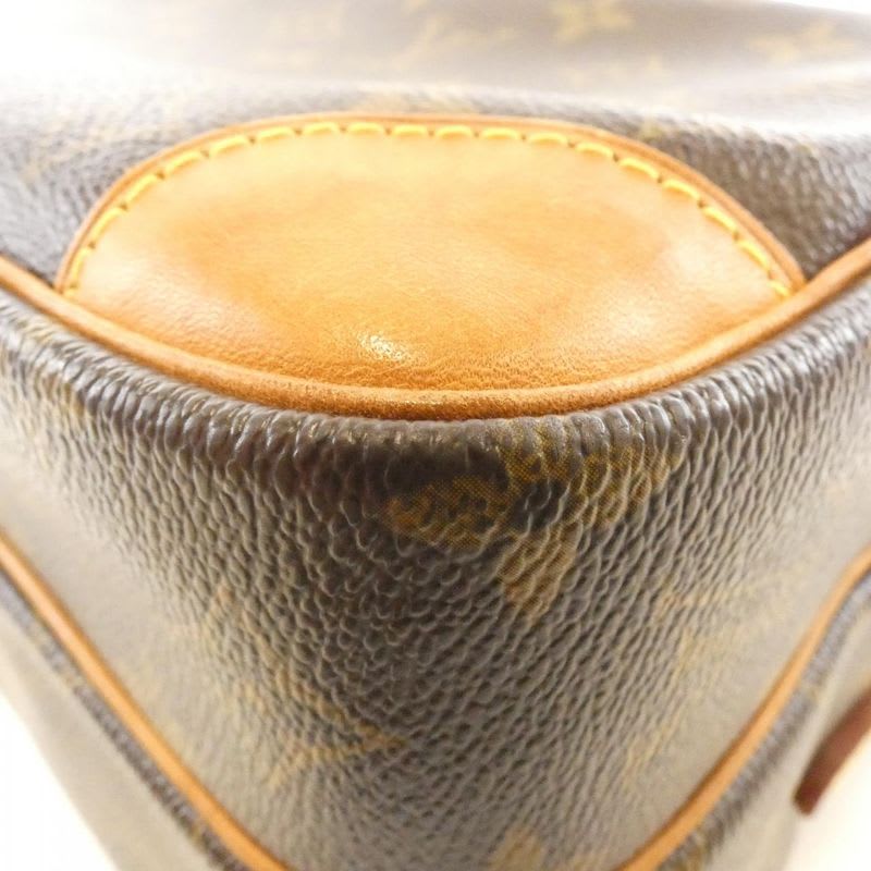 Louis Vuitton Monogram Nile Shoulder Bag — view 4