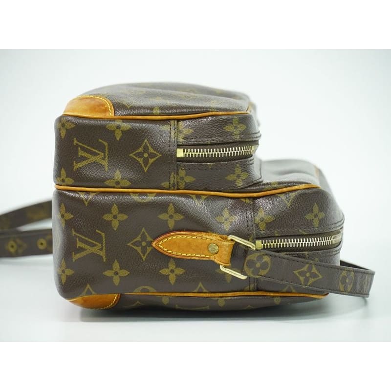 Louis Vuitton Nile Monogram Shoulder Bag Pochette Brown — view 5