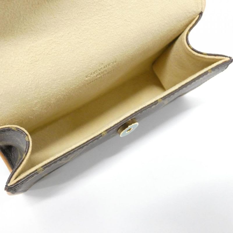 Louis Vuitton Monogram Pochette Florentine XS Waist Bag — view 6