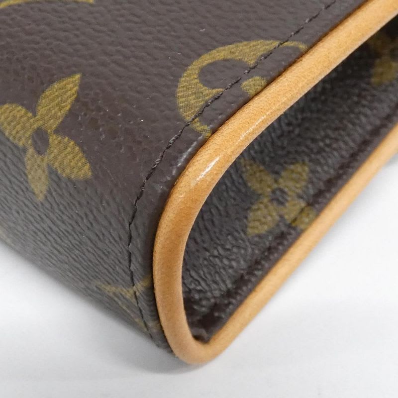 Louis Vuitton Monogram Pochette Florentine XS Waist Bag — view 4