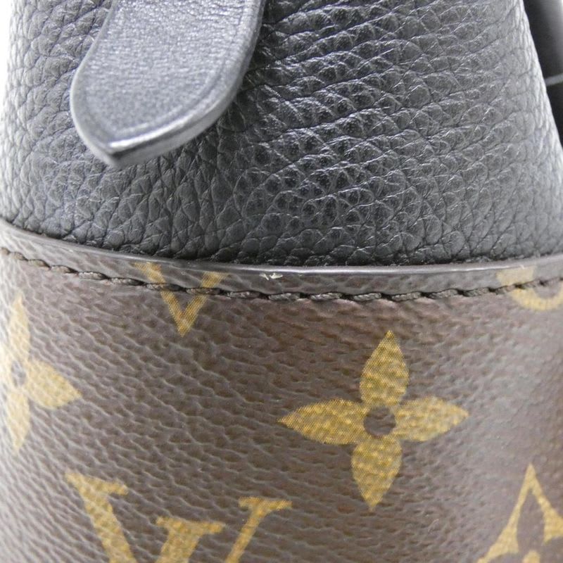 Louis Vuitton On My Side PM Bag — view 8