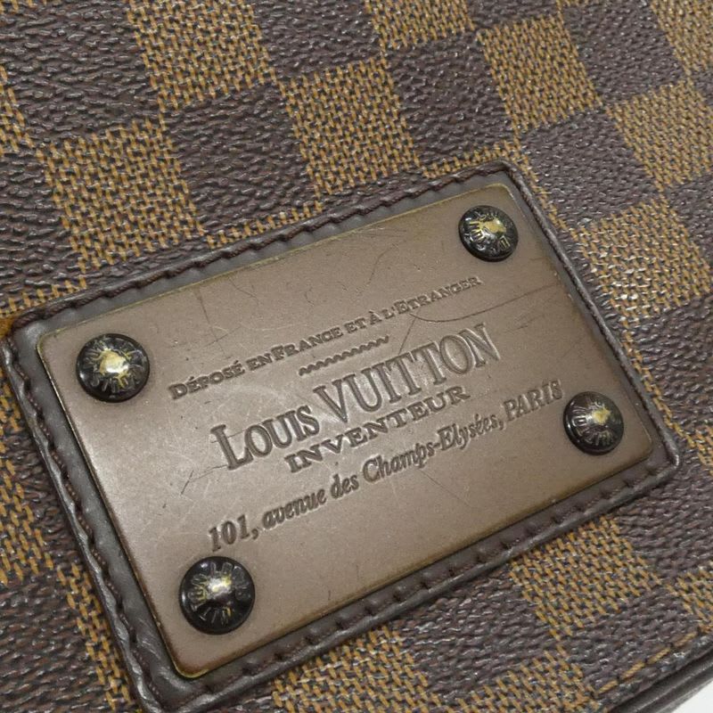 Louis Vuitton Damier Brooklyn PM Shoulder Bag — view 6