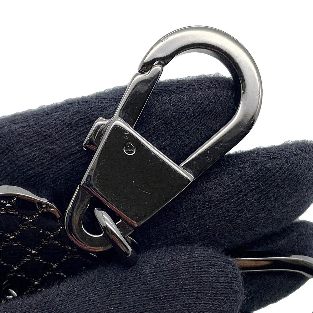 Gucci Key Holder Interlocking Dog Chain Metal Charm Black Red — view 6
