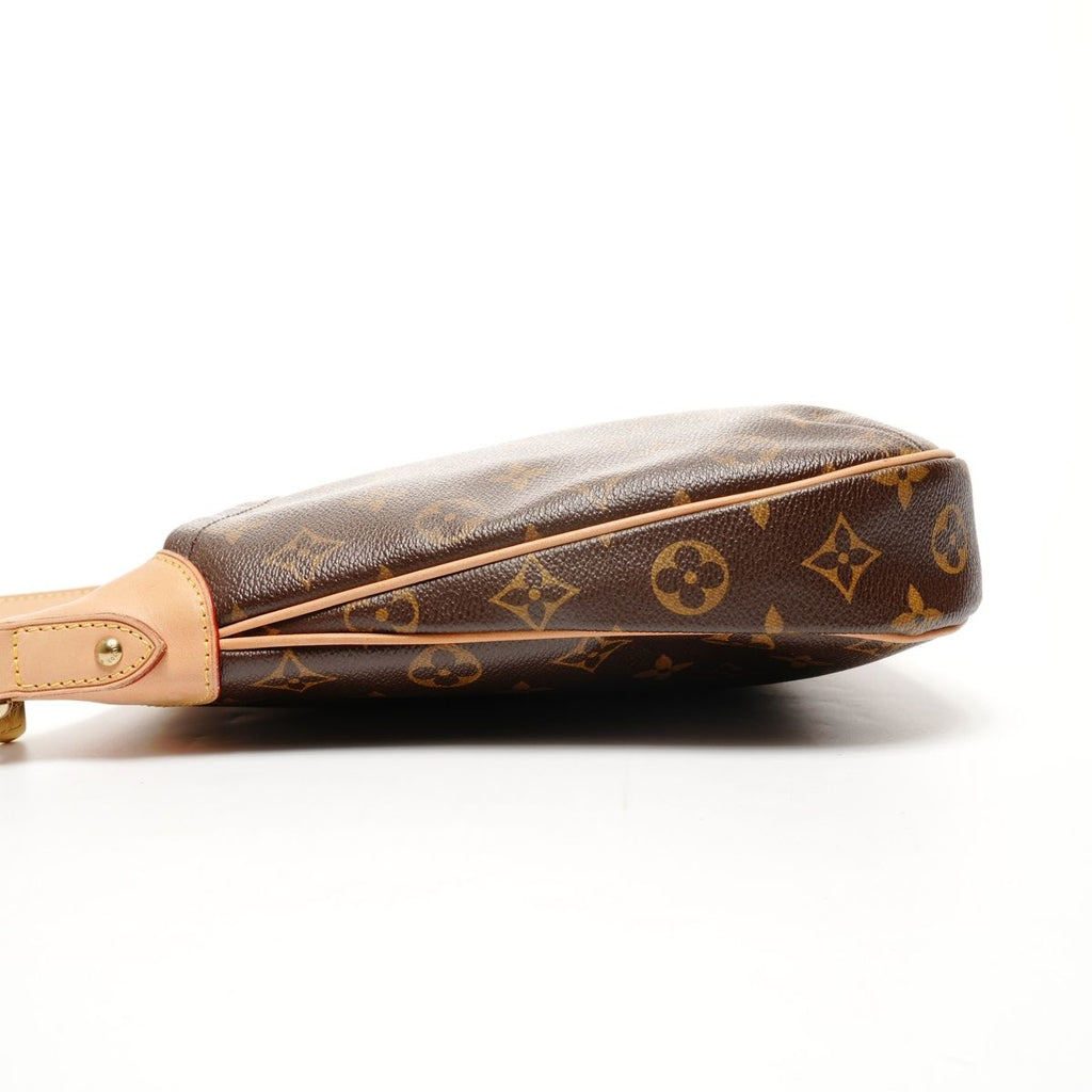 Louis Vuitton Shoulder Bag Monogram Odeon PM — view 3