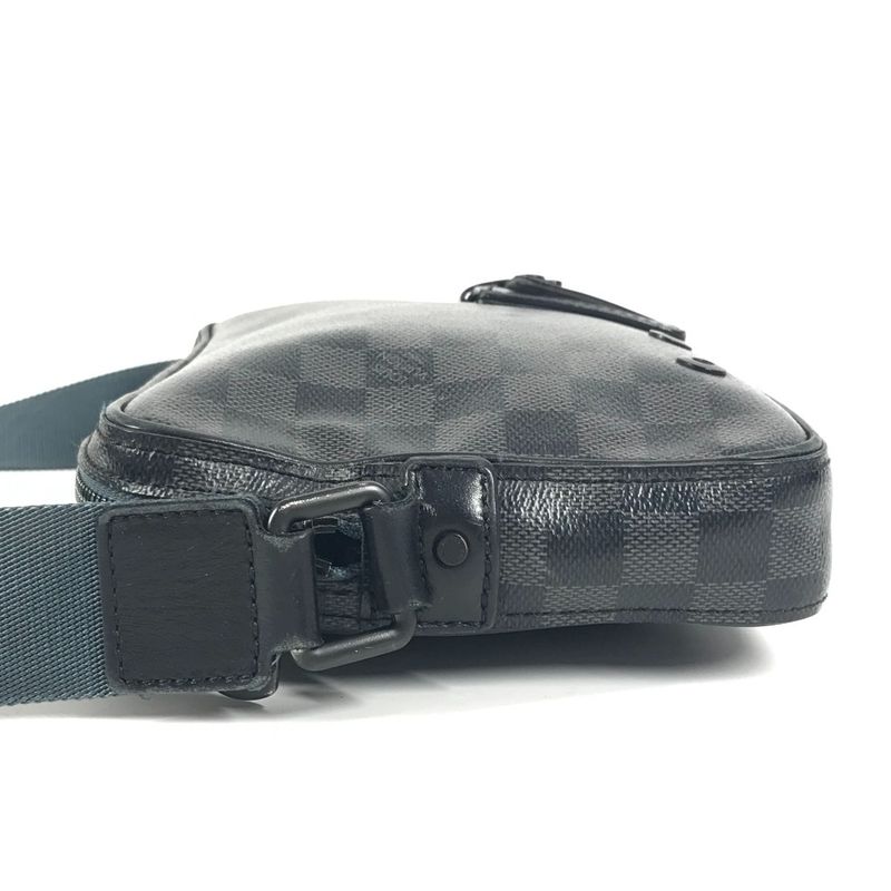Louis Vuitton Shoulder Bag Alpha Messenger Damier Graphite Canvas Black — view 4