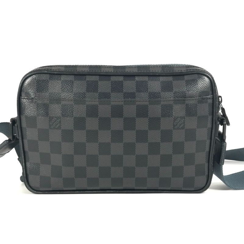 Louis Vuitton Shoulder Bag Alpha Messenger Damier Graphite Canvas Black — view 3