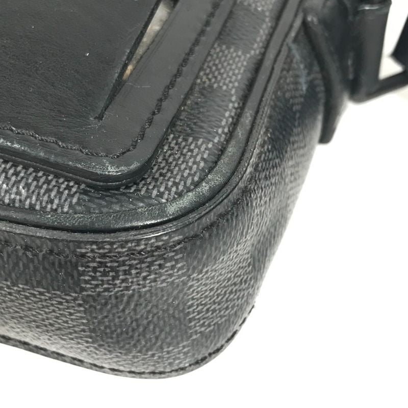 Louis Vuitton Shoulder Bag Alpha Messenger Damier Graphite Canvas Black — view 7
