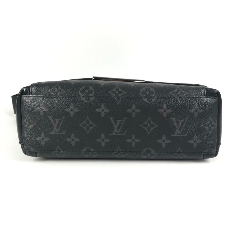 Louis Vuitton Shoulder Bag Messenger Explorer PM Monogram Eclipse Canvas — view 6