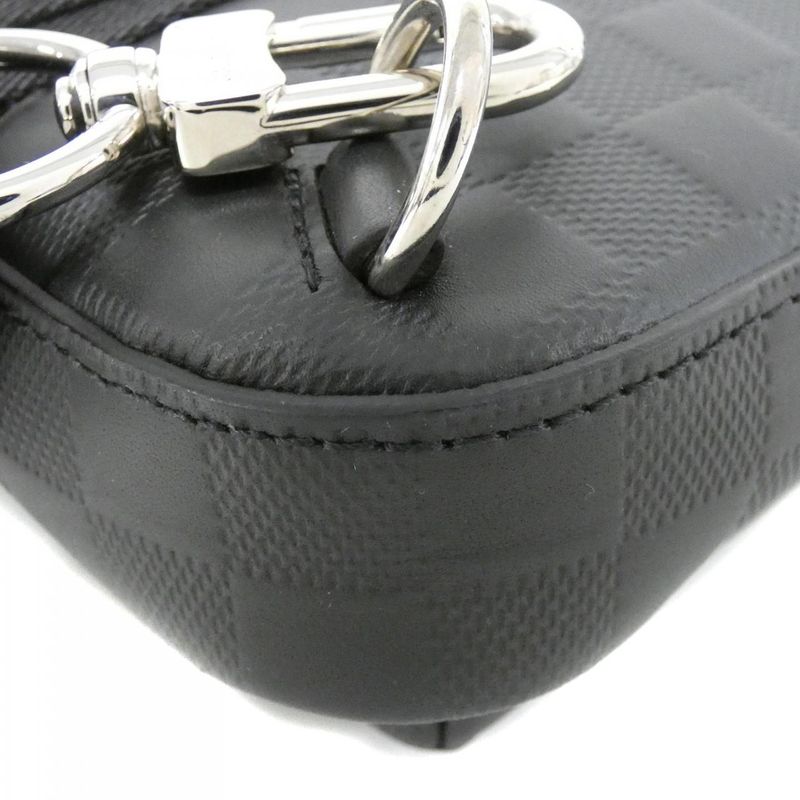 Louis Vuitton Damier Infini Avenue Sling Bag — view 4