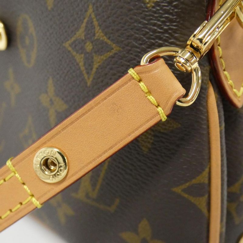 Louis Vuitton Monogram Pochette Rive Shoulder Bag — view 9