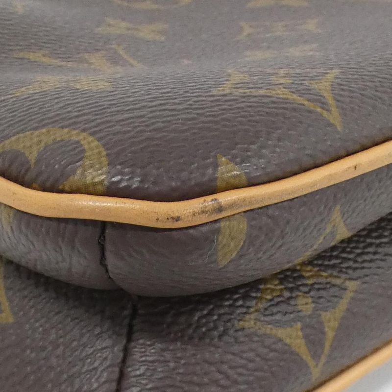 Louis Vuitton Monogram Pochette Rive Shoulder Bag — view 4