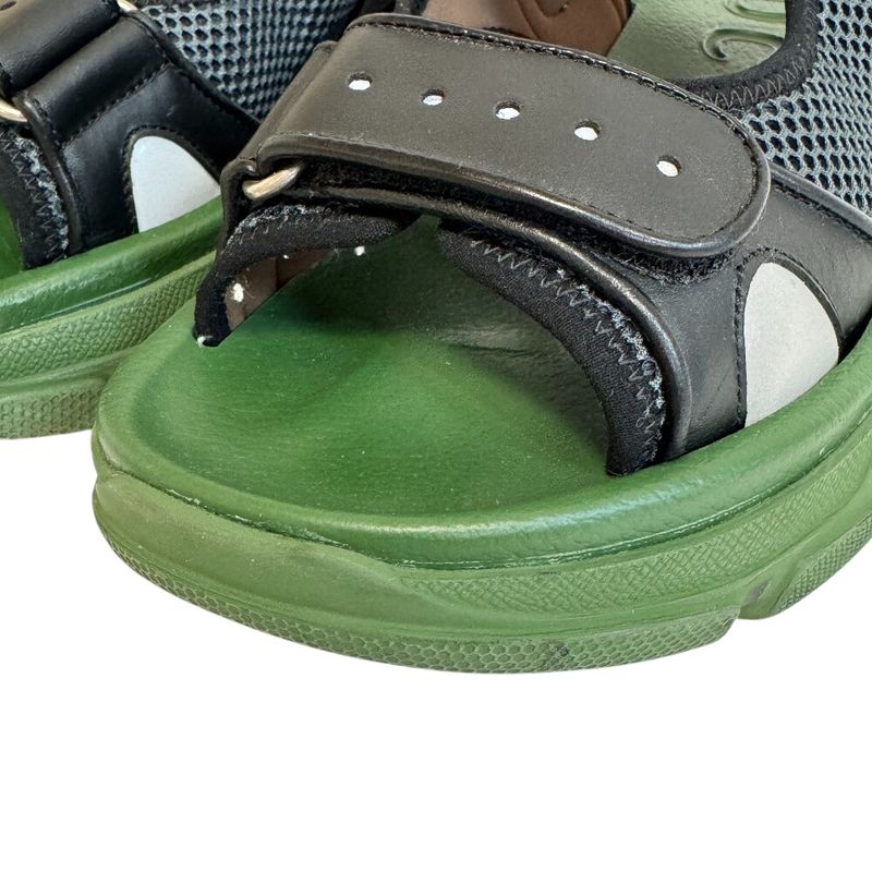 Gucci Logo Mesh Flashtrek Sandals Black — view 5