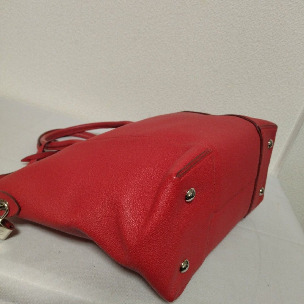 Louis Vuitton Taurillon Parnassea Lockit MM Shoulder Bag — view 3