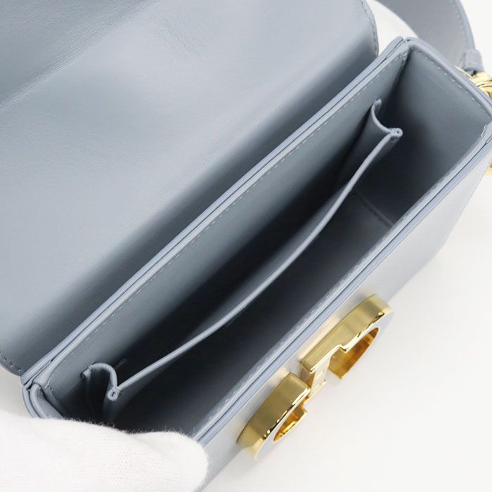 Dior Box Bag 30 Montagne Crossbody Cuff — view 4