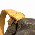 Louis Vuitton Musette Monogram Shoulder Bag Canvas — view 9