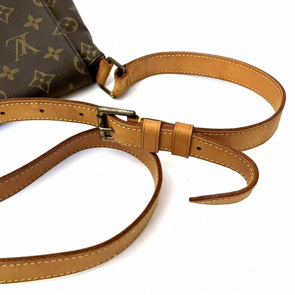 Louis Vuitton Musette Monogram Shoulder Bag Canvas — view 2