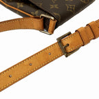 Louis Vuitton Musette Monogram Shoulder Bag Canvas — view 8