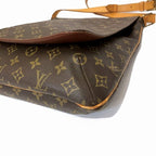 Louis Vuitton Musette Monogram Shoulder Bag Canvas — view 7