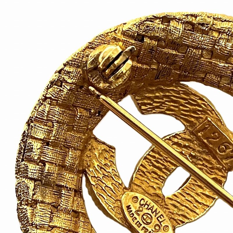Chanel Vintage Brooch Accessories Total Weight 17 g GP — view 9