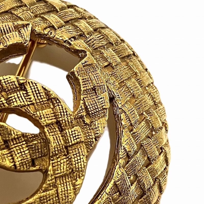 Chanel Vintage Brooch Accessories Total Weight 17 g GP — view 8