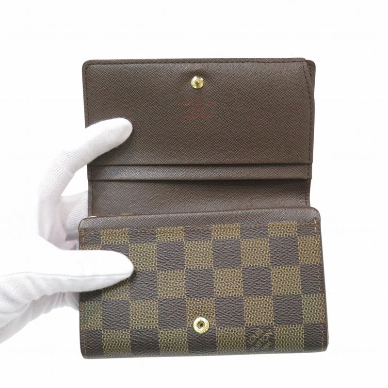 Louis Vuitton Damier Bifold Wallet — view 3