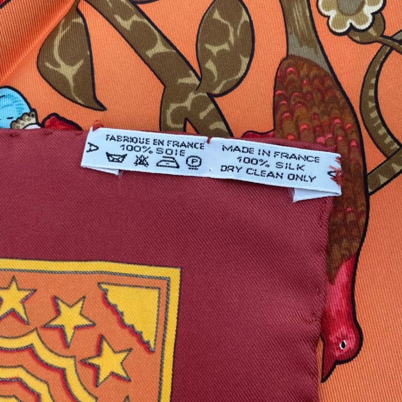 Hermes Carre 90 Scarf Silk Early America Good Vintage Animal Pattern Red — view 9